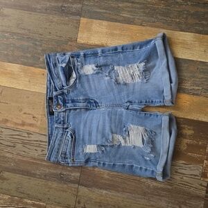 Judy Blue High waisted Bermuda shorts Women's M Jean Distressed Cuffed‎ Short